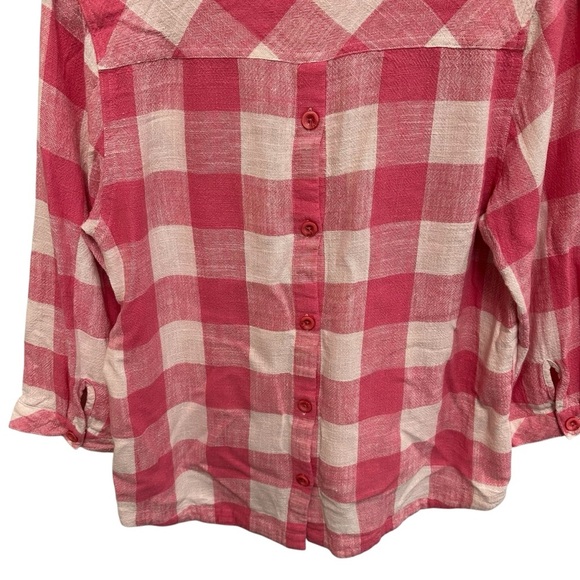 Orvis pink and white checkered plaid linen blend top buttons on back Medium - Picture 7 of 11